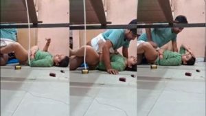 Husband and wife enjoy a quick sex in desi sex MMS