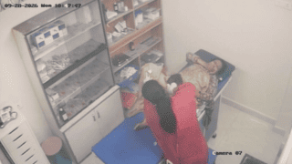 aunty doctor cctv finger